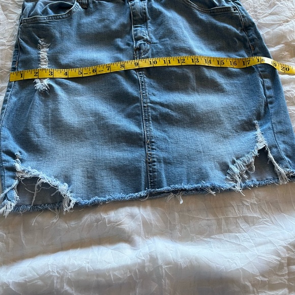 Wax Jeans Los Angeles Shred Denim Mini Skirt - Picture 5 of 6